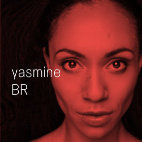 Yasmine - us/englische Sprecherin bei voicetalents.berlin