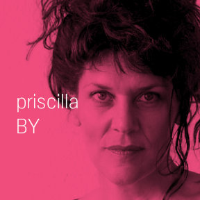 Priscilla - native Us/English voice at voicetalents.berlin